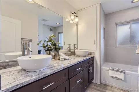 Bath - 2880 Grape St, Denver, CO 80207 photo 3 of 4
