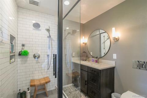 326 E Maplewood Ave, Centennial, CO 80121 photo 33
