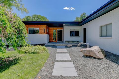 326 E Maplewood Ave, Centennial, CO 80121 photo 1