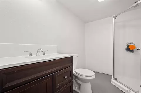 Bath - 5860 E 153rd Pl, Thornton, CO 80602 photo 6 of 6