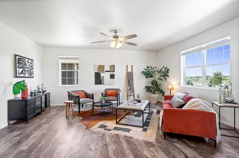 Living - 10080 Cedar St, Longmont, CO 80504 photo 1 of 1