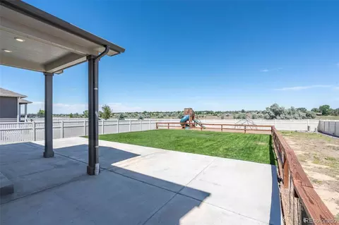 Exterior - 10080 Cedar St, Longmont, CO 80504 photo 5 of 7