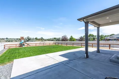 Exterior - 10080 Cedar St, Longmont, CO 80504 photo 3 of 7