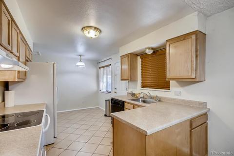 14613 E 13th Cir, Aurora, CO 80011 photo 6