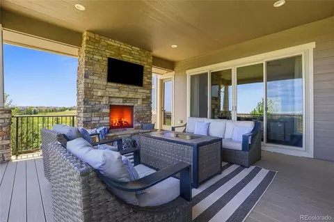 Exterior - 27165 E Long Pl, Aurora, CO 80016 photo 3 of 11