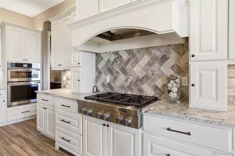 Kitchen - 27165 E Long Pl, Aurora, CO 80016 photo 2 of 7