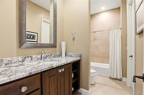 Bath - 27165 E Long Pl, Aurora, CO 80016 photo 3 of 6