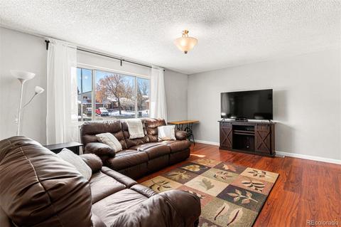 18951 E Brunswick Pl, Aurora, CO 80013 photo 3