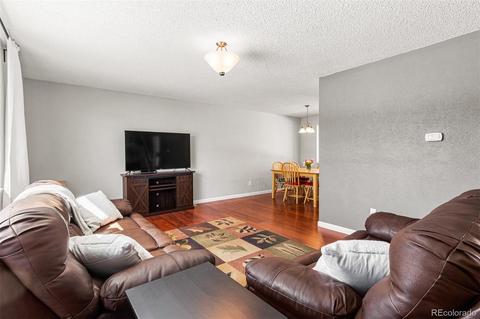 18951 E Brunswick Pl, Aurora, CO 80013 photo 4
