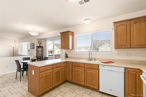 20789 E Kenyon Pl, Aurora, CO 80013 photo 9