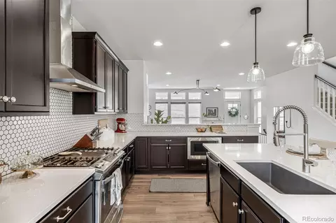 11027 Sunshimmer Cir, Parker, CO 80134