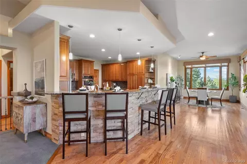 7130 Puma Trl, Littleton, CO 80125