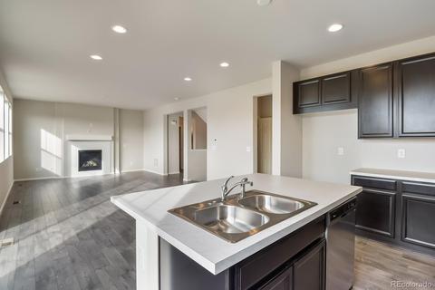 27054 E Geddes Dr, Aurora, CO 80016 photo 5