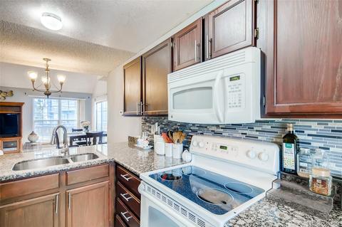 21165 E Scott Pl, Denver, CO 80249 photo 9