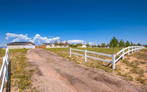5710 Prospero Rd, Peyton, CO 80831 photo 3