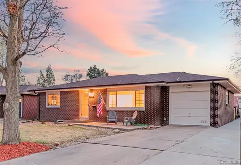 513 26th Avenue Ct, Greeley, CO 80634