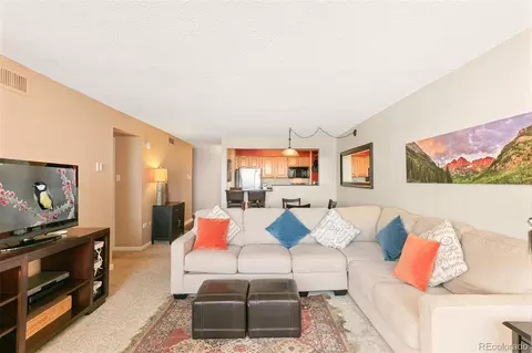 1020 15th St #16A, Denver, CO 80202