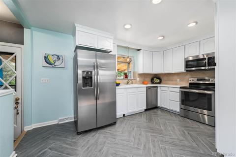 4139 Easter Ave, Centennial, CO 80122 photo 10