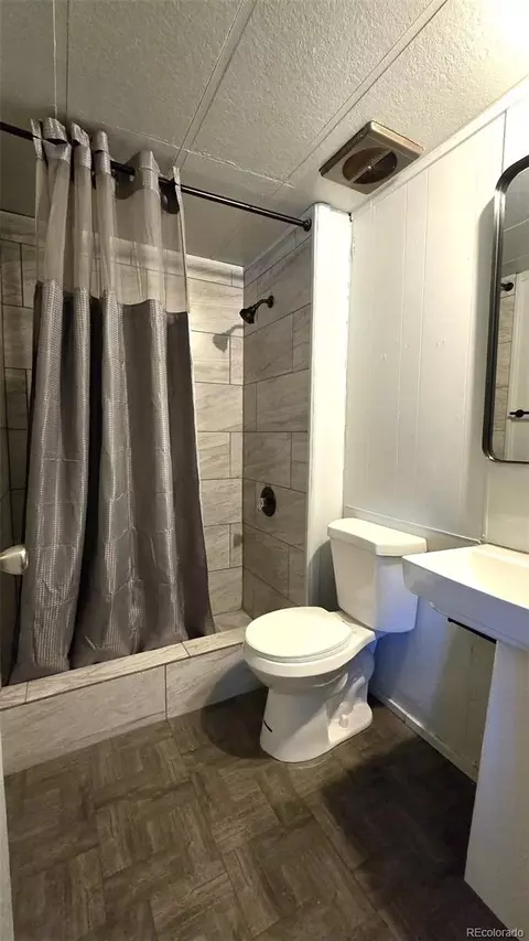 Bath - 9815 Us Highway 50, Howard, CO 81233 photo 2 of 2