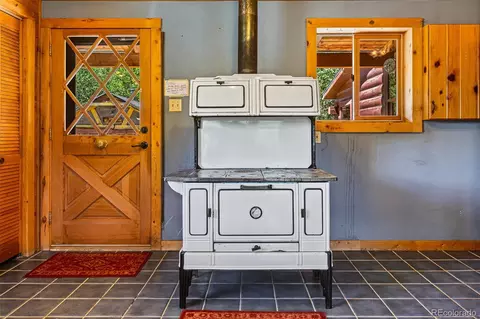 135 S Main St, Alma, CO 80420 photo 5
