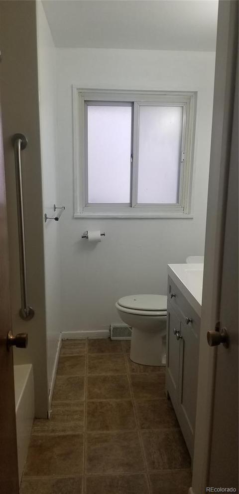 11255 E 6th Pl, Aurora, CO 80010 photo 19