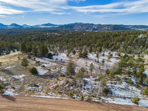 285 Chateau Vis, Florissant, CO 80816