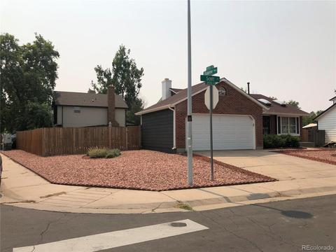 14914 E Scott Pl, Denver, CO 80239 photo 3