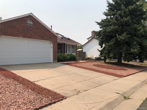 14914 E Scott Pl, Denver, CO 80239 photo 2