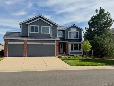 17705 E Oakwood Ln, Aurora, CO 80016