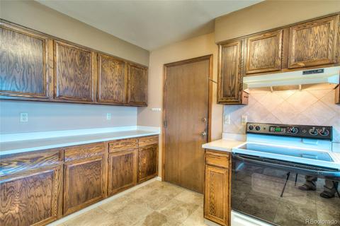 17128 Evans Dr, Aurora, CO 80013 photo 10