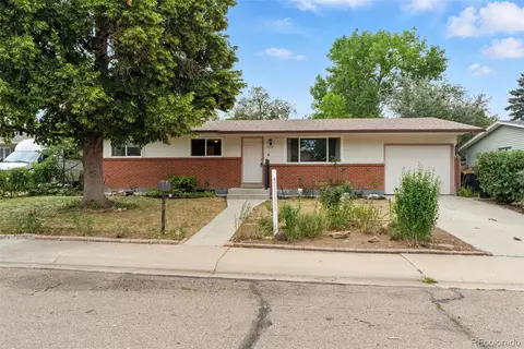 1534 Mount Evans Dr, Longmont, CO 80504