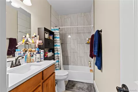 Bath - 109 7th Ave, Wiggins, CO 80654 photo 4 of 4