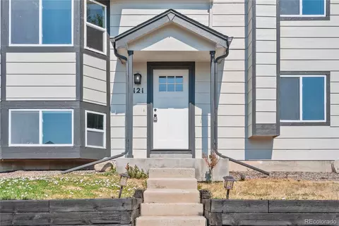 121 Tilbury Ave, Castle Rock, CO 80104