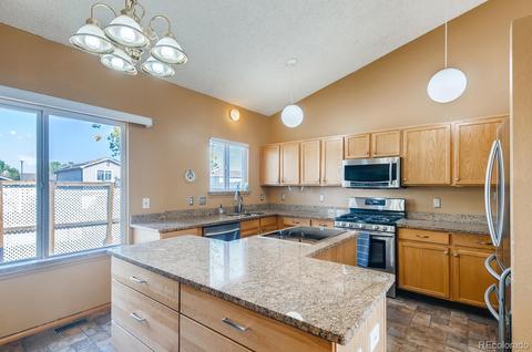 14455 E 50th Ave, Denver, CO 80239 photo 9