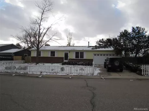 2819 S Memphis St, Aurora, CO 80013