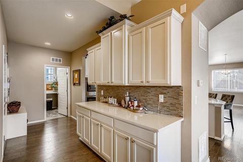 22504 E Union Cir, Aurora, CO 80015 photo 8