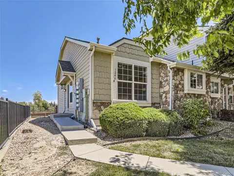 1246 S Zeno Cir #A, Aurora, CO 80017