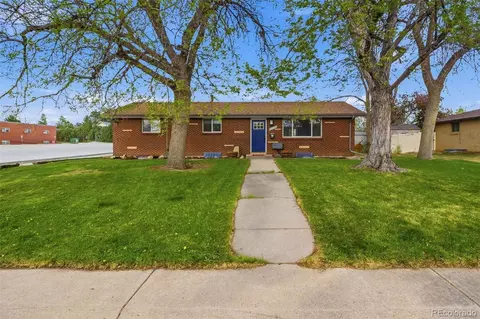 6130 S Pennsylvania St, Centennial, CO 80121