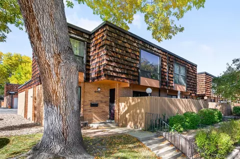 6411 Welch Ct, Arvada, CO 80004