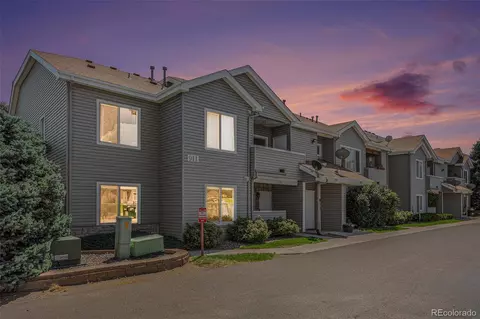 911 S Zeno Way #105, Aurora, CO 80017