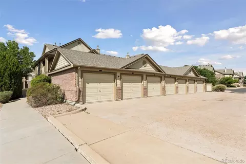 Exterior - 23346 E 5th Pl #202, Aurora, CO 80018 photo 4 of 6