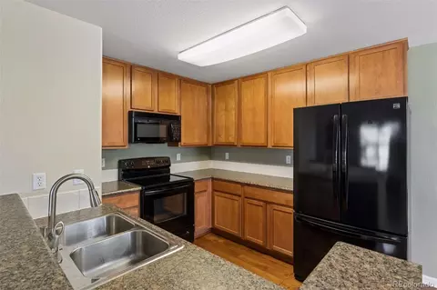 Kitchen - 23346 E 5th Pl #202, Aurora, CO 80018 photo 2 of 4