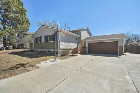 16622 E Asbury Ave, Aurora, CO 80013