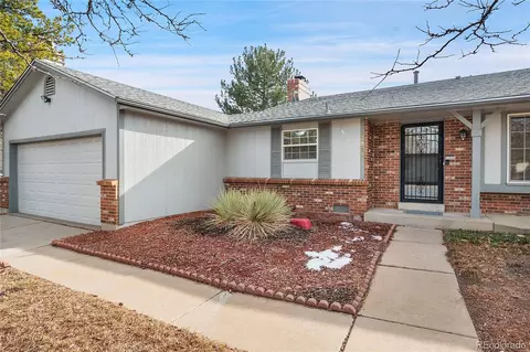 Exterior - 18010 E Pacific Pl, Aurora, CO 80013 photo 2 of 4