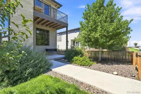 Exterior - 21412 E 61st Dr, Aurora, CO 80019 photo 5 of 8