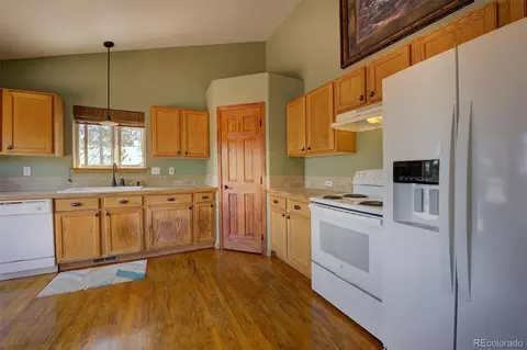 Kitchen - 33508 Persistence Ave, Pine, CO 80470 photo 1 of 2