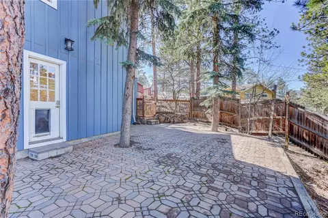 Exterior - 4784 S Pine Rd, Evergreen, CO 80439 photo 7 of 12