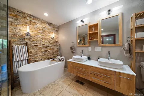Bath - 5480 E 117th Ave, Thornton, CO 80233 photo 2 of 6