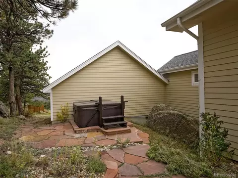 Exterior - 180 Valley View Ln, Lyons, CO 80540 photo 8 of 11
