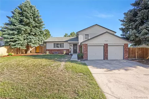 28 Gordon Dr Rd, Castle Rock, CO 80104